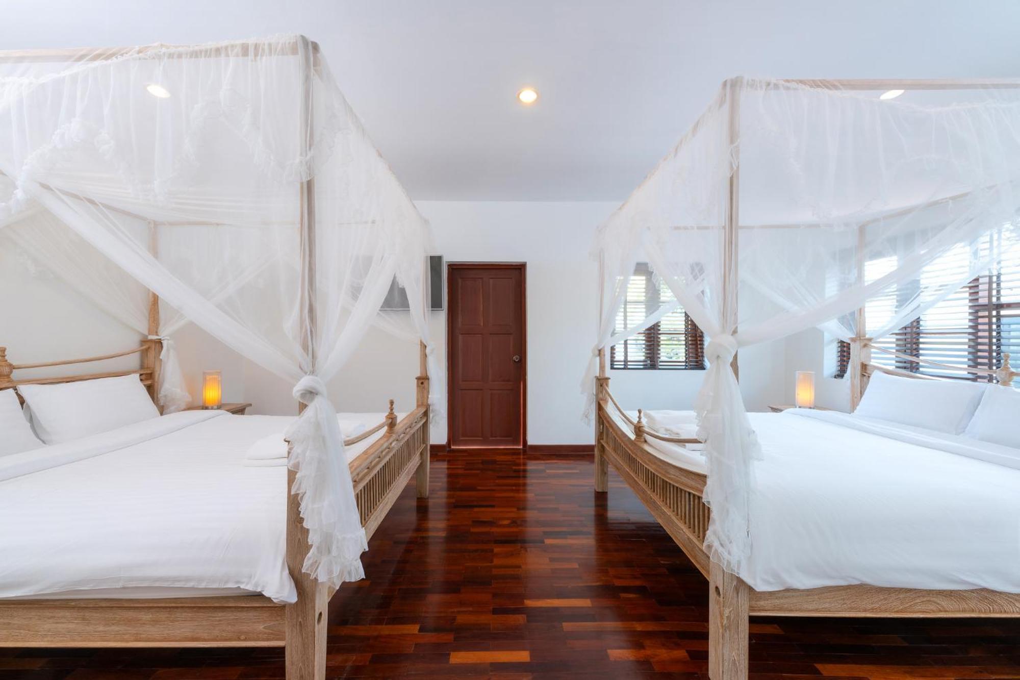 Villa Stunning With Pool And Tropical Garden Hua Hin